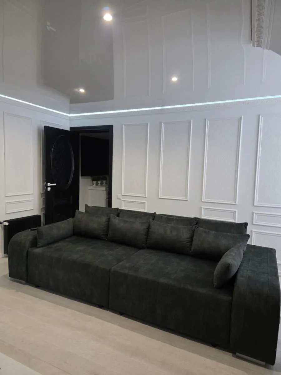 Photo 3 of The Oasis – Retro Modern Vogue
