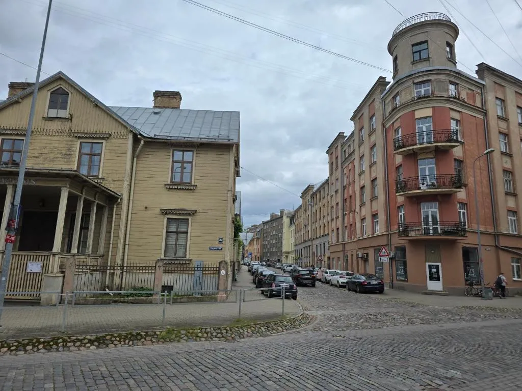 Image 1 of Тихое место