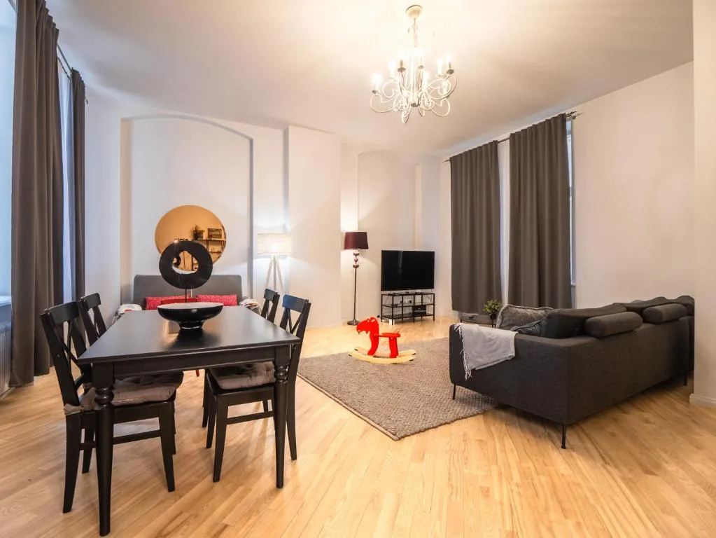 Top Embassy Area, Spacious 2BR