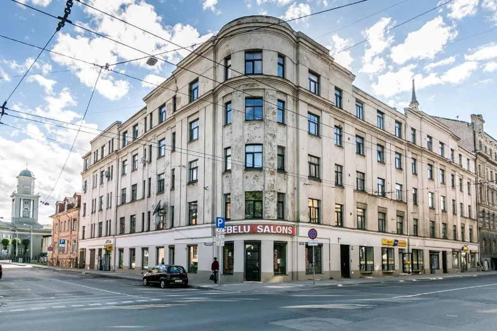 Image 4 of Urban Apartment