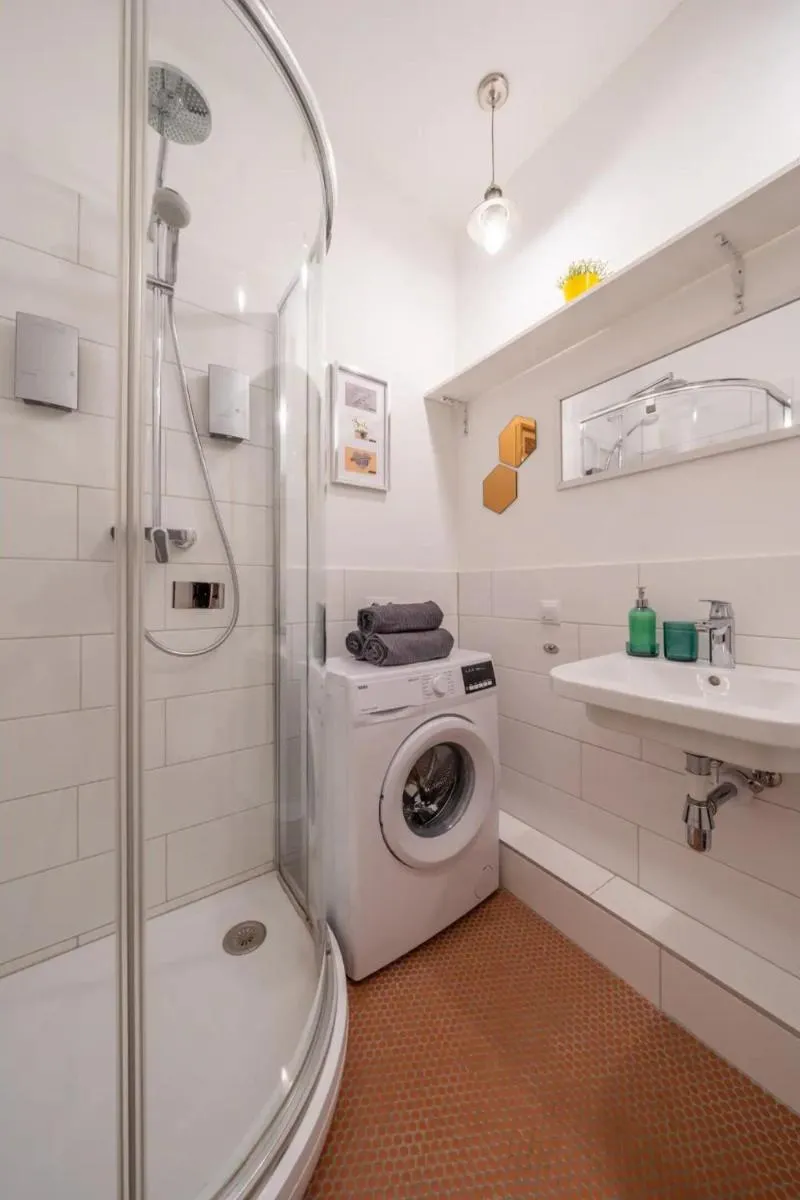 Image 3 of Valdemāra ielas apartamenti