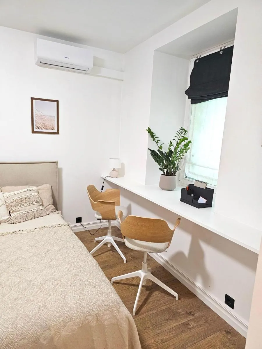 Image 5 of Apartment with a fire-place