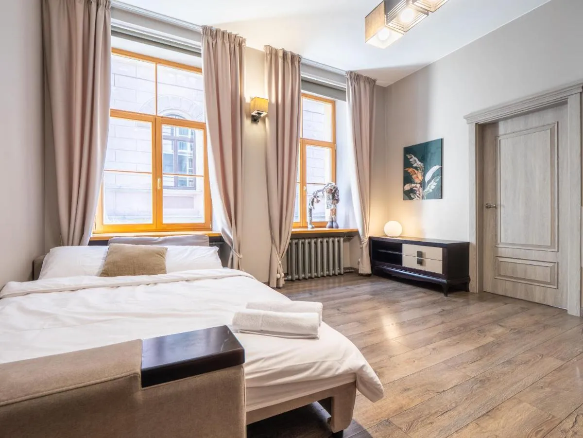 Image 2 of Barn Street Home, Old Riga 1BR