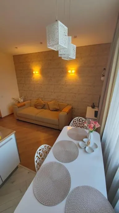 Image 3 of Baroness apartments