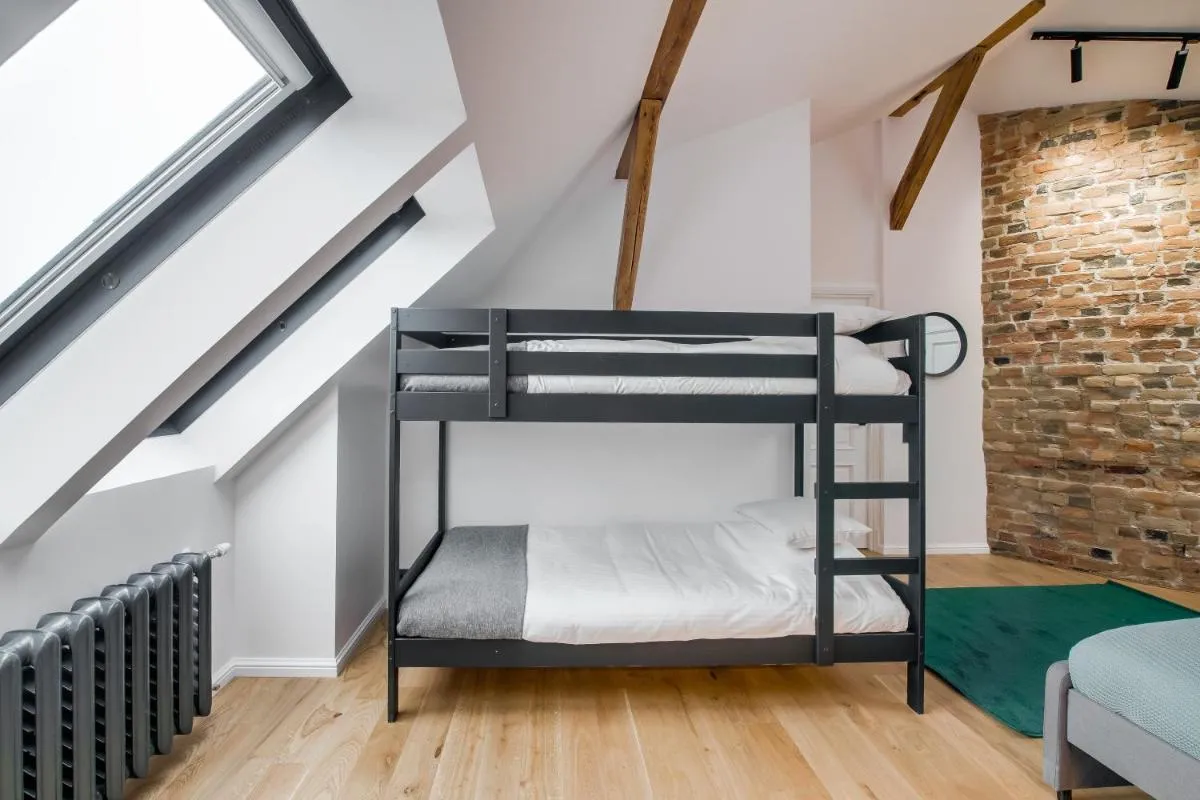 Image 1 of Big Design Apt – Sleeps 12 – Best Location