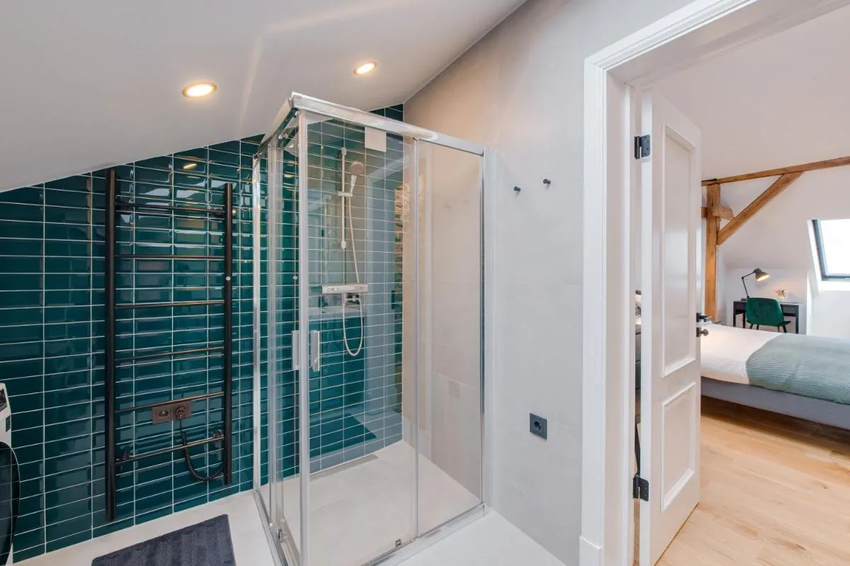Image 6 of Big Design Apt – Sleeps 12 – Best Location