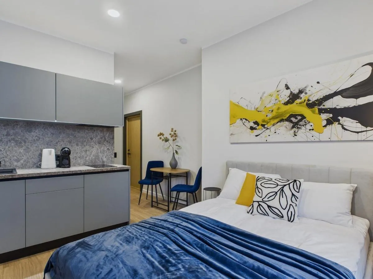 Image 1 of Bright and Cozy Old Town Studio