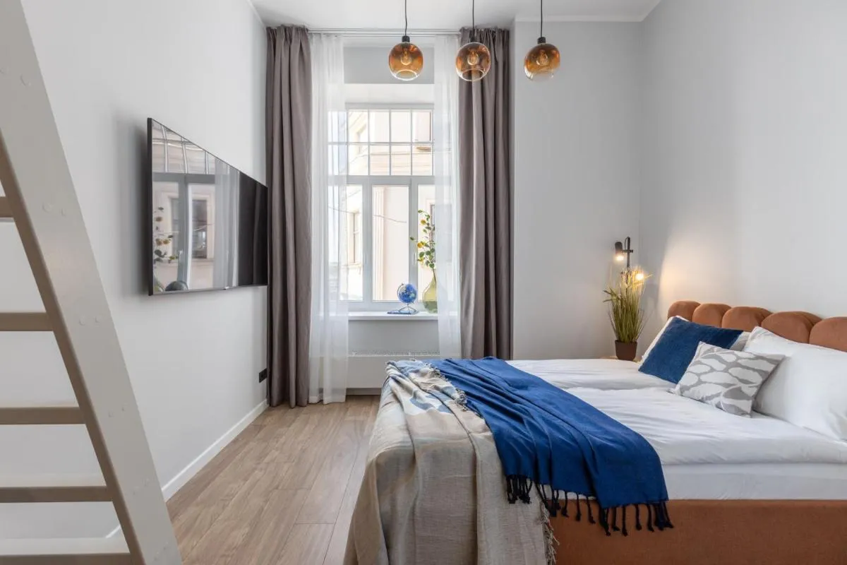 Image 6 of Charming Old Town Loft Studio