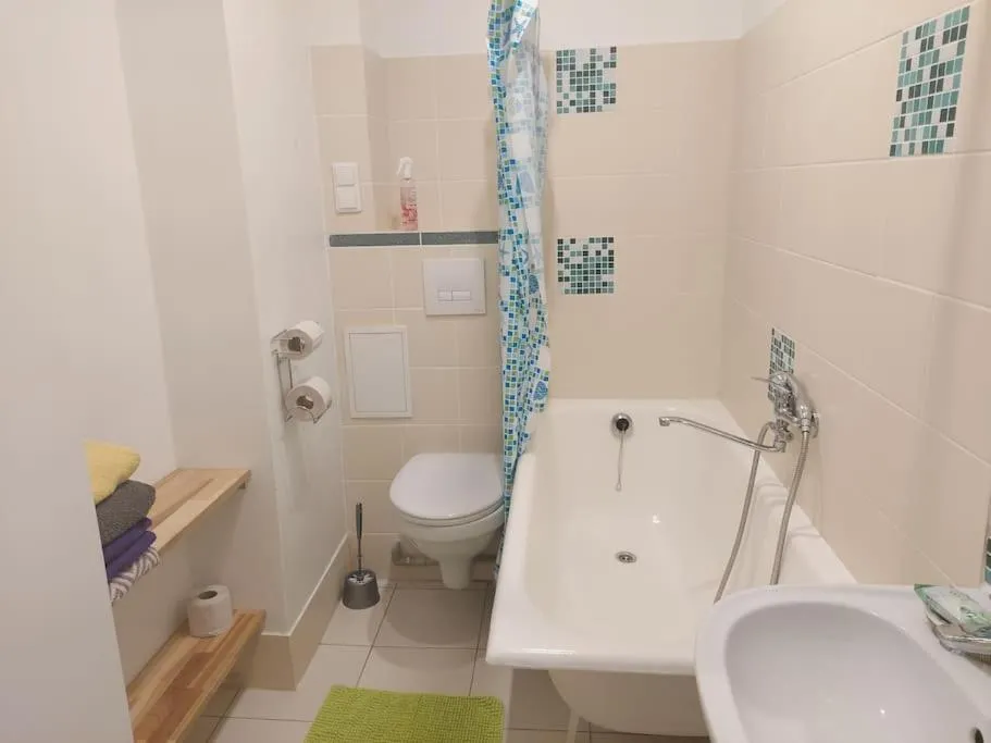 Image 1 of Comfy apartment with 2 bedrooms