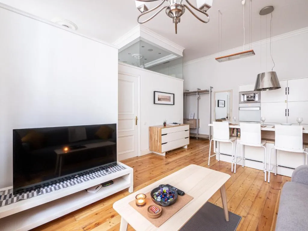 Image of Design Meets Comfort – Embassy Area – by Innorental