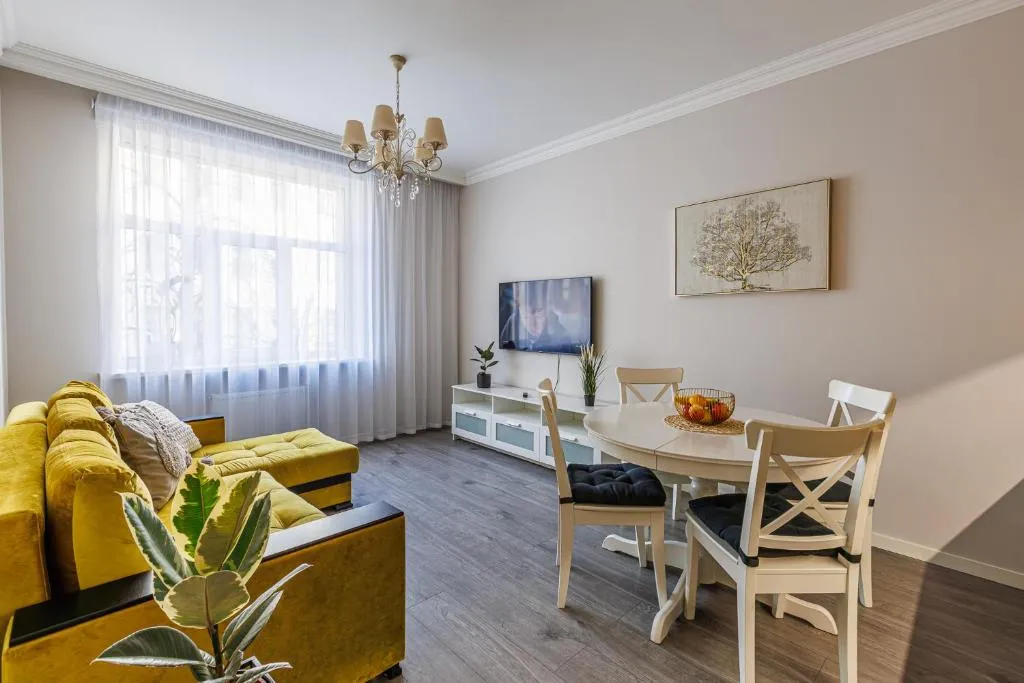 Image of Elegant Apartment