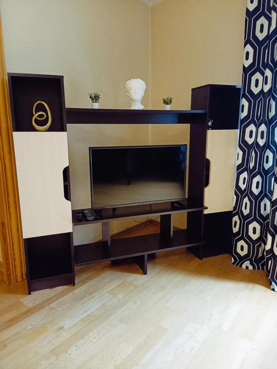 Image 4 of Elegant Old Town Toffee Bliss Apartment, SELF Check-In, Steps from Bus Station