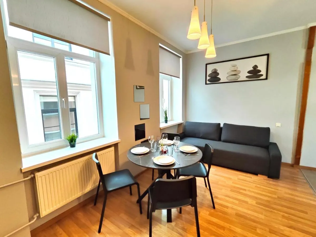 Image 3 of Gleznotaju Old Town Two Bedroom Apartment