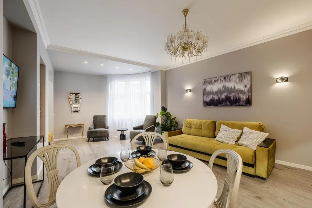 Image of Grand Apartment