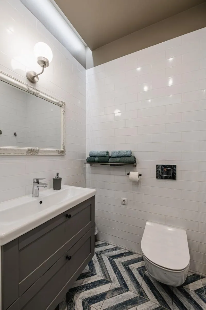 Image 3 of Grand Apartment
