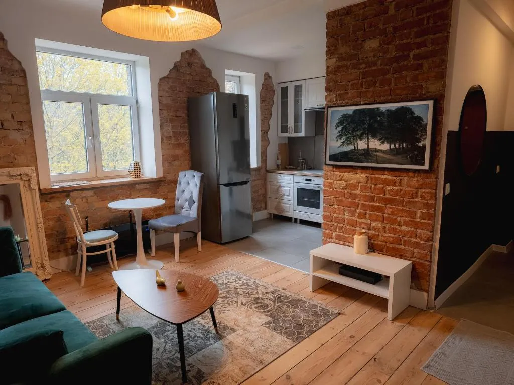 Image of Great apartment with the park view – 4th floor