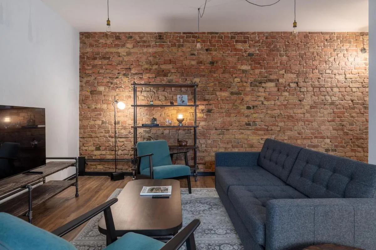 Image 4 of Industrial Style 2bd apartment in City Centre