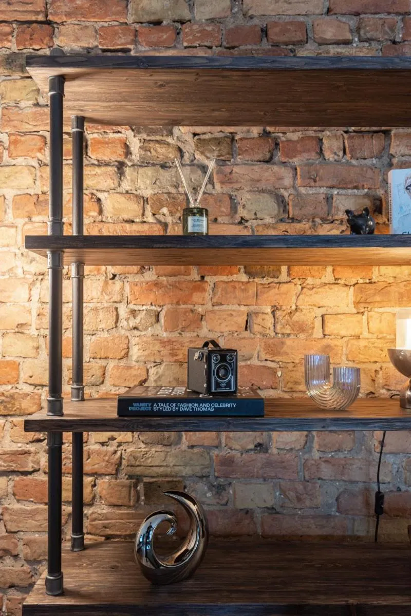 Image 6 of Industrial Style 2bd apartment in City Centre