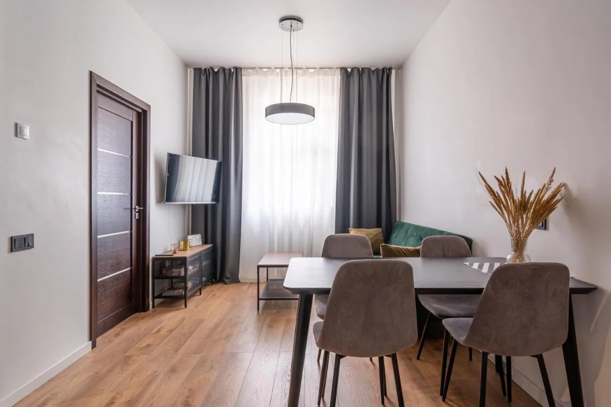 Image 3 of Lienes iela Gem 1BR Apartment with Fireplace in Historic UNESCO Center