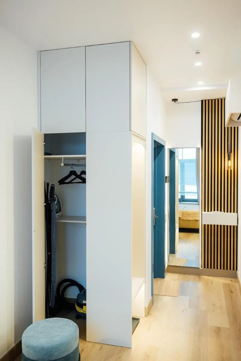 Image 6 of NEW I Opera studio I Air Conditioning I Top location