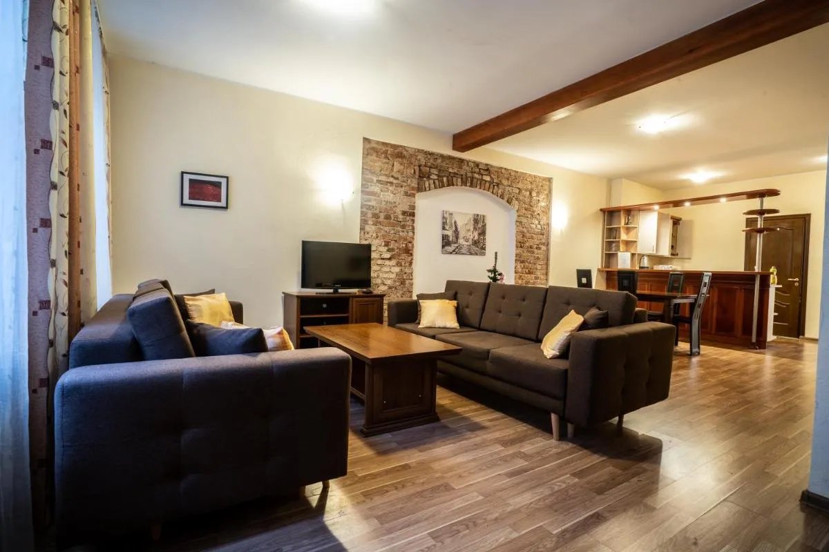 Image 4 of Old City Apartments