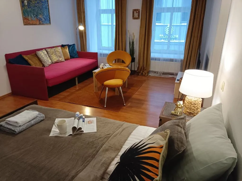 Image of Old Town Sunny Bee Apartment Prime Location