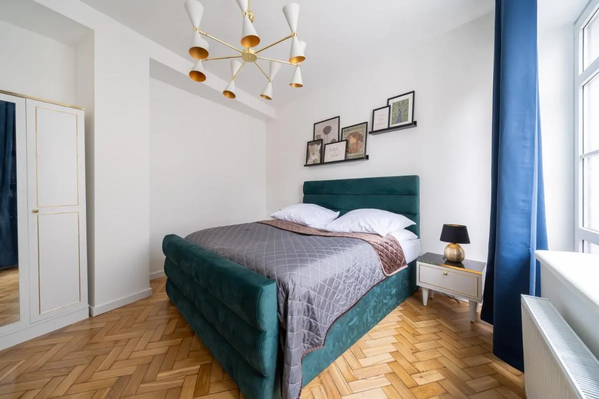 Image 6 of Old town 1-bedroom apartment