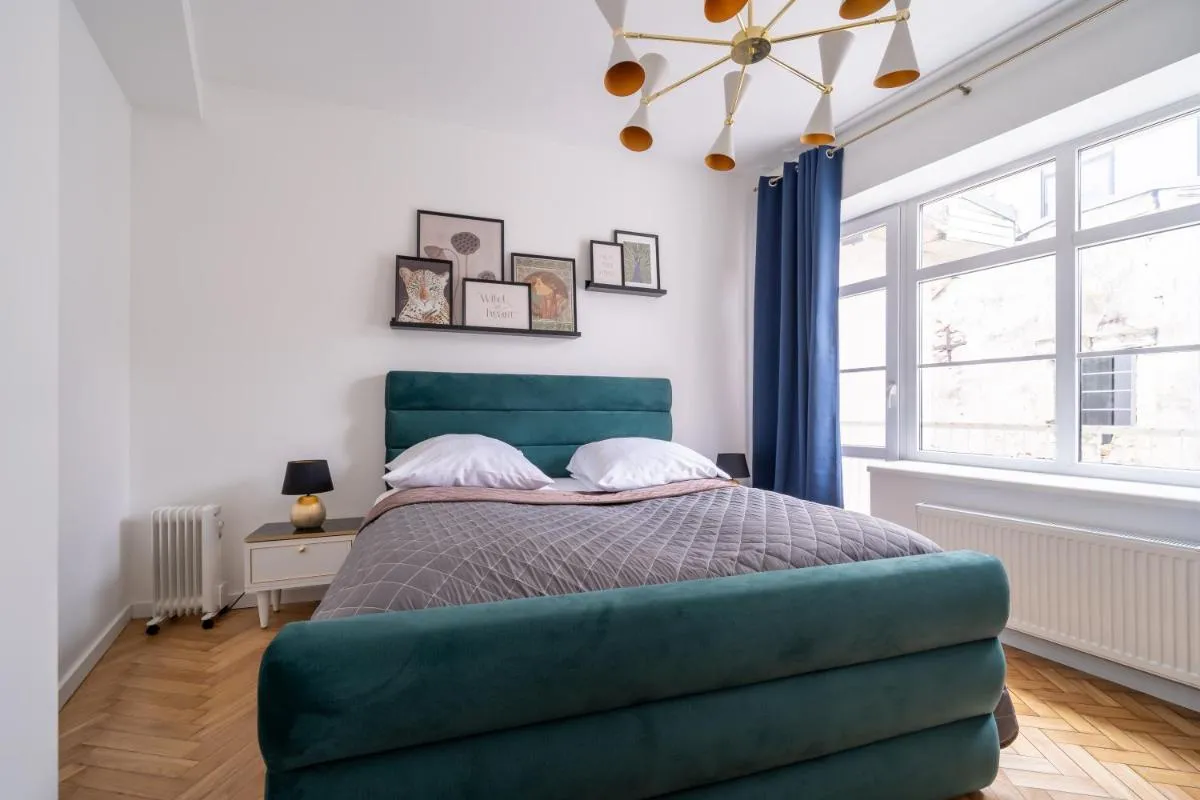 Image 1 of Old town 1-bedroom apartment