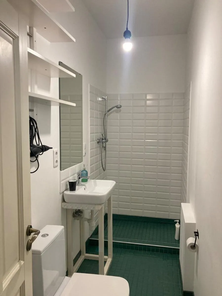 Image 4 of Parkview Apartment II