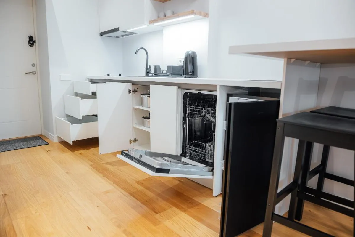 Image 1 of Quiet Loft studio apartment with AC Top location NEW