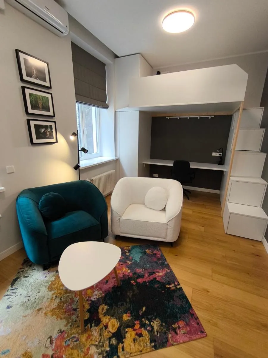 Image 3 of Quiet Loft studio apartment with AC Top location NEW