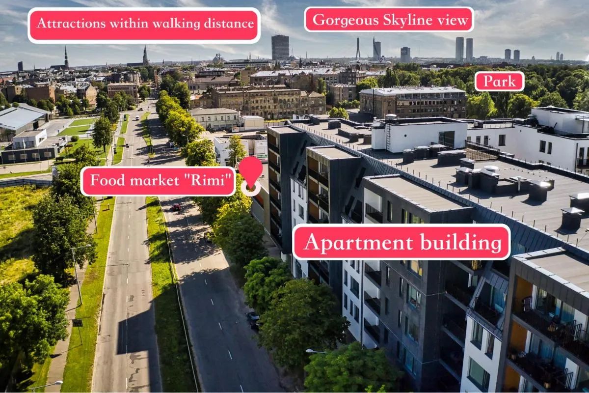 Image 2 of Scan QR code for apartment video tour – free parking, gym access, air conditioning, kitchen and more in central Riga
