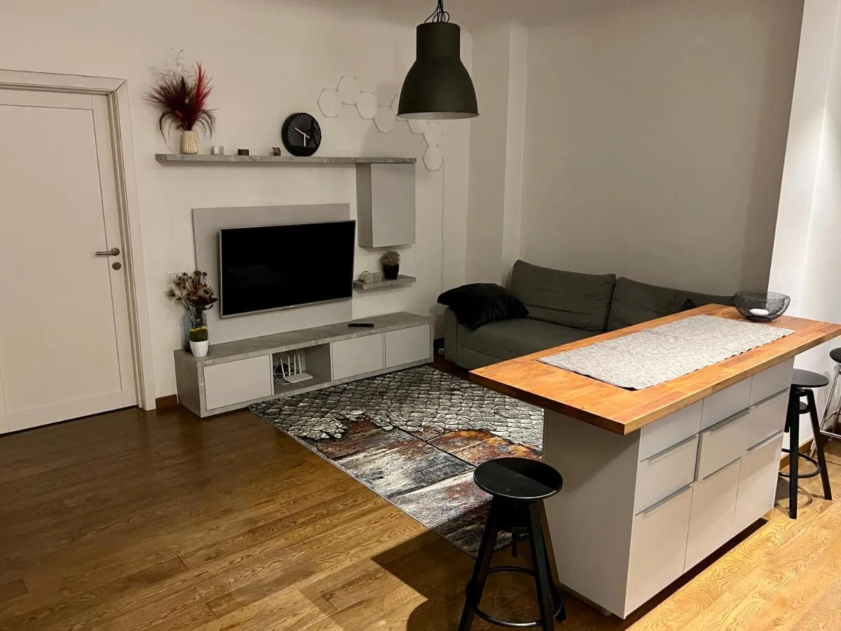 Image 2 of Scandi Heritage Nest