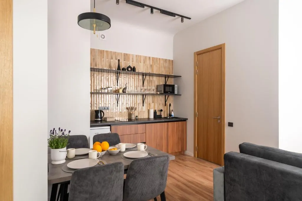 Image of Stylish family 1 BR with working desk by Park and Top Restaurants