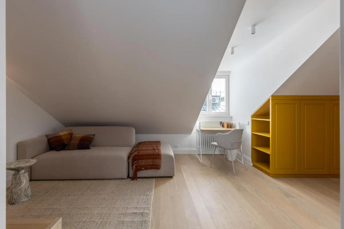 Image 2 of Tasteful 1bd City Centre Apartme