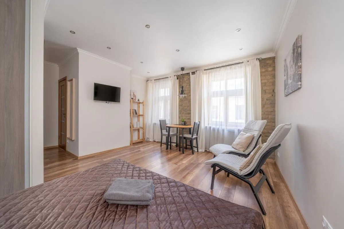 Image 4 of Top-Floor Studio with Courtyard View in UNESCO Area, Murnieku street Residence