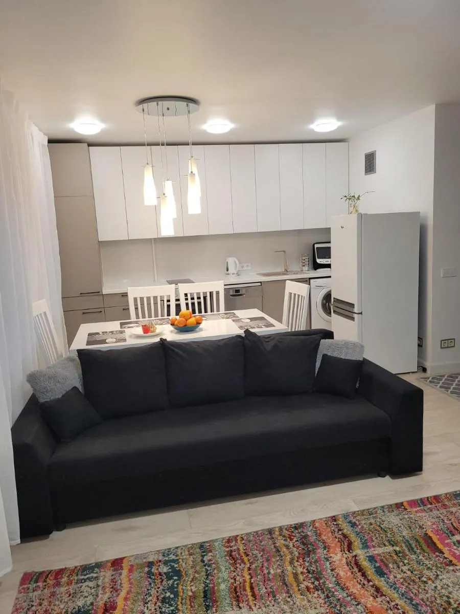 Image 3 of WHITE APARTMENTS free parking self check-inn
