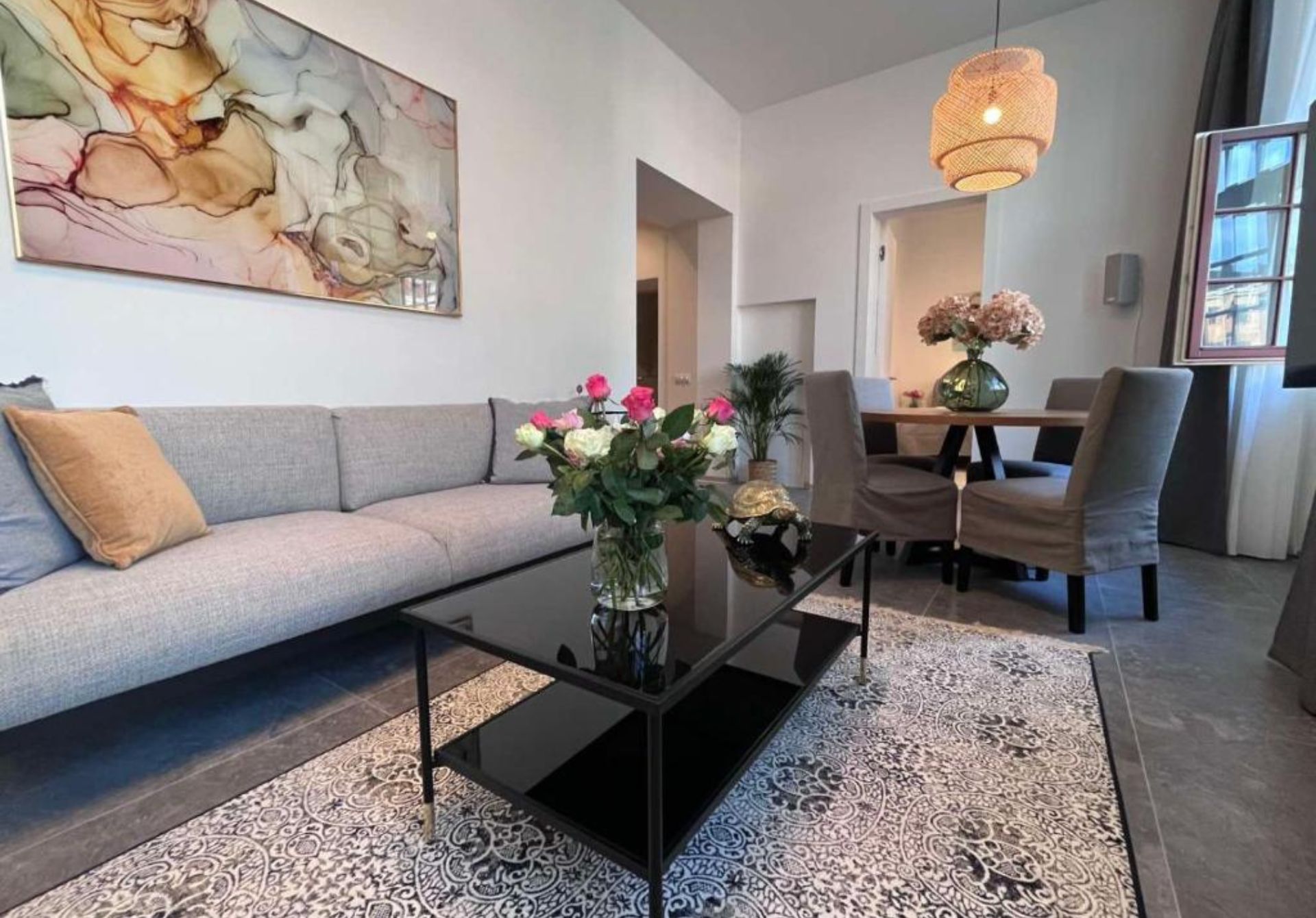 LUXURY APARTMENT OLD RIGA